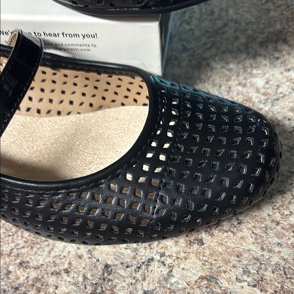 Life Stride Black Flats with Perforated Design - Picture 6 of 10